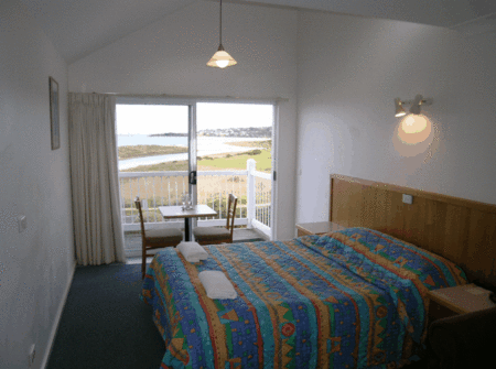 A Great Ocean View Motel - Tourism Noosa 3