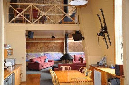Ripparoo Ski Lodge - Tourism Noosa 2