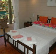 Licuala Lodge - Tourism Noosa