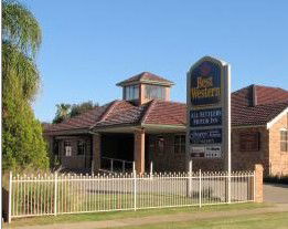 Best Western Plus All Settlers Motor Inn - Tourism Noosa 3