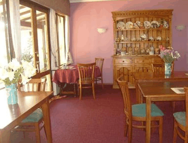 The Noble Grape - Tourism Noosa 2