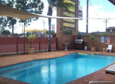 Town And Country Motor Inn Cobar - Tourism Noosa 0