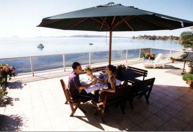 The Mitchells Waterfront B & B - Tourism Noosa 3