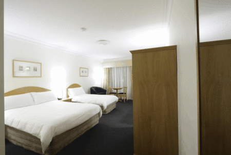 Carlyle Suites & Apartments - Tourism Noosa 3