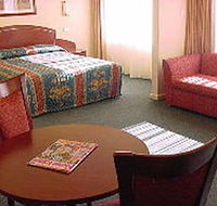 Embassy Motel - Tourism Noosa