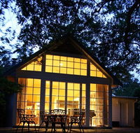 Bygone Beautys Cottages - Tourism Noosa