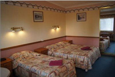 Echo Point Motor Inn - Tourism Noosa 5