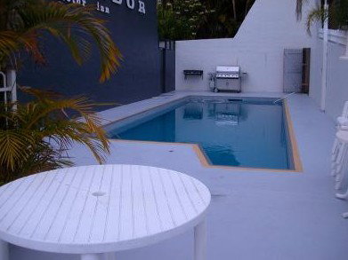 Matador Motor Inn - Tourism Noosa 3