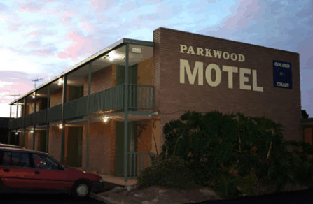Parkwood Motel - Tourism Noosa 0