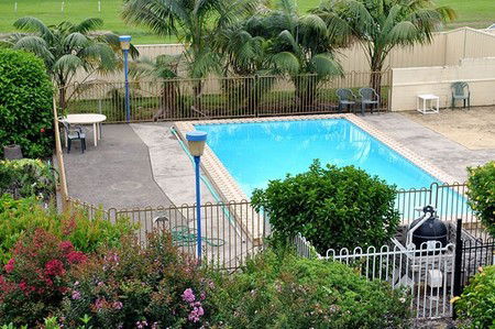 City Centre Motel - Tourism Noosa 1