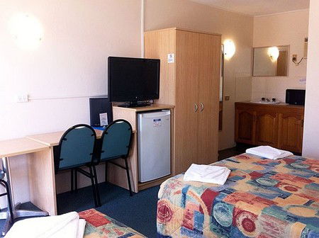 City Centre Motel - Tourism Noosa 2