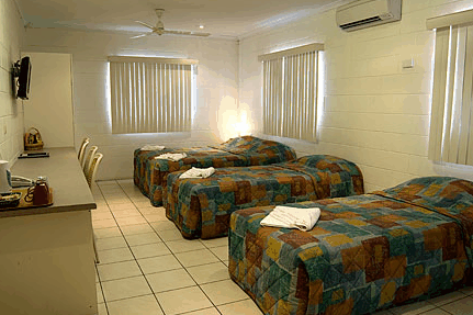 Barrier Reef Motel - Tourism Noosa