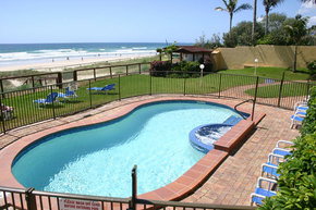 Spindrift On The Beach - Tourism Noosa 1