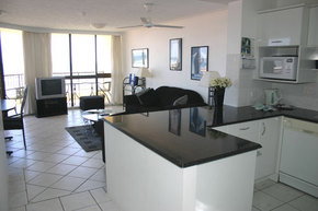 Spindrift On The Beach - Tourism Noosa 2