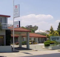 Country Comfort Cowra Countryman Motor Inn - Tourism Noosa