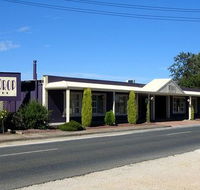 Top Drop Motel - Tourism Noosa