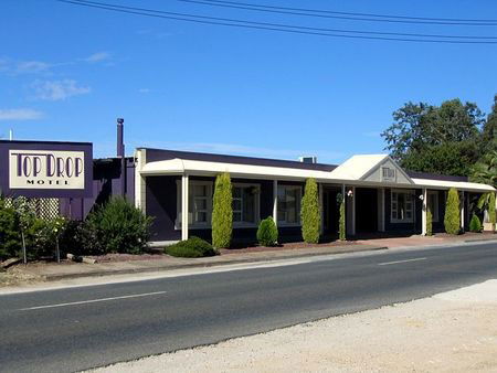 Top Drop Motel - Tourism Noosa 0