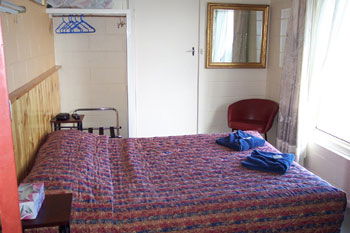Meningies Waterfront Motel - Tourism Noosa 1