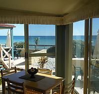 The Macs Beachfront Villas - Tourism Noosa