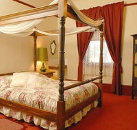 Mickey Bourkes Koroit Hotel - Tourism Noosa