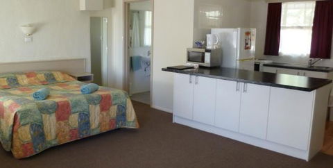 Alice Motor Inn - Tourism Noosa 4