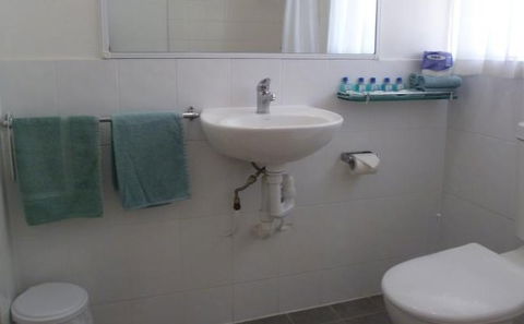 Alice Motor Inn - Tourism Noosa 5