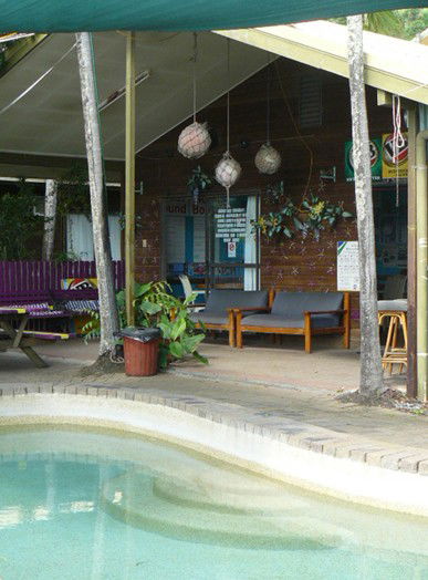 Backpackers By The Bay - Tourism Noosa 1