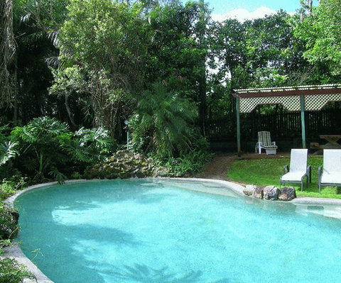 Lillypillys Cottages & Day Spa - Tourism Noosa 2