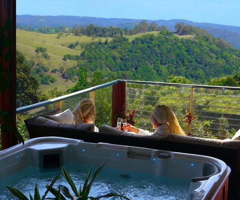 Lillypillys Cottages & Day Spa - Tourism Noosa 8