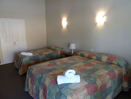 George On The Terrace - Tourism Noosa 4