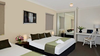 Park Regis Anchorage - Tourism Noosa 1