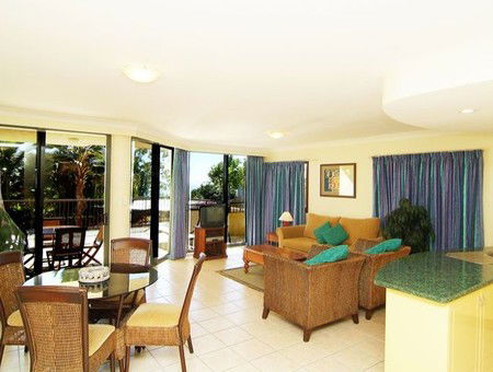 Waters Edge Resort - Tourism Noosa 2