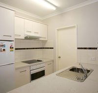 Regal Apartments - Tourism Noosa