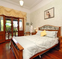 Above Bored Bed and Breakfast - Tourism Noosa
