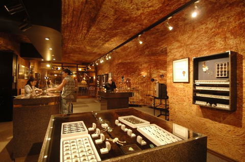 Desert Cave Hotel - Tourism Noosa 6