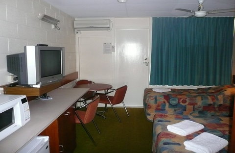 Motel Carnarvon - Tourism Noosa 2