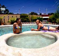 Mackay Motor Inn - Tourism Noosa