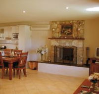 Sherwood Cottages Country Retreat - Tourism Noosa
