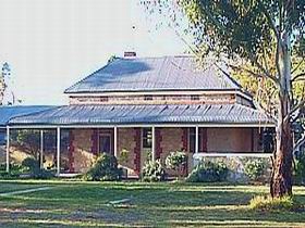 O'Deas Cottage - Tourism Noosa 0
