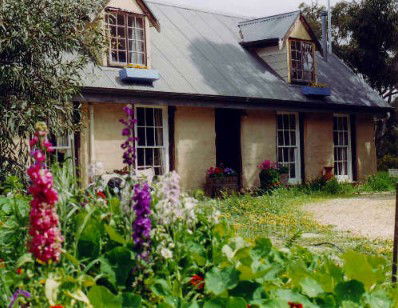 Wuthering Heights - Bronte Manor - Tourism Noosa 1