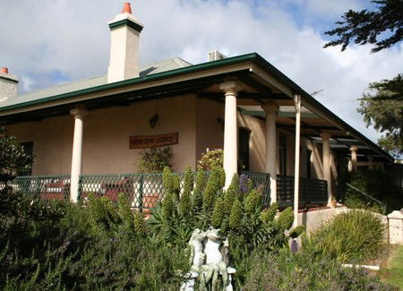 Seaview Lodge K.I. - Tourism Noosa 1