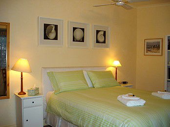 Middleton Cottage - Tourism Noosa 2