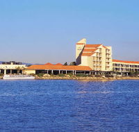 The Lakes Resort Hotel - Tourism Noosa