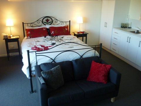 Cleggett Wines - Tourism Noosa 2