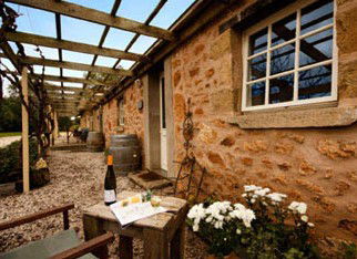 Mundawora Mews - Tourism Noosa 3