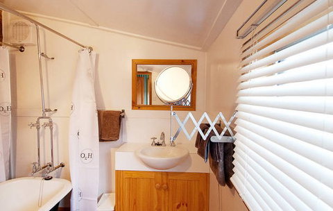 Wigley Retreat - Tourism Noosa 1