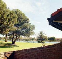 Lake Shore Apartment - Tourism Noosa