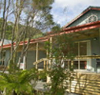 Crays Accommodation - The Esplanade - Tourism Noosa