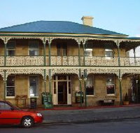 Richmond Arms Hotel - The - Tourism Noosa