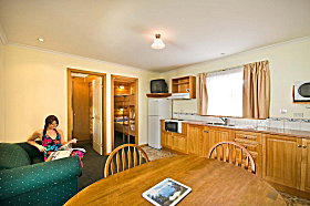 Leisureville Caravan Park - Tourism Noosa 0
